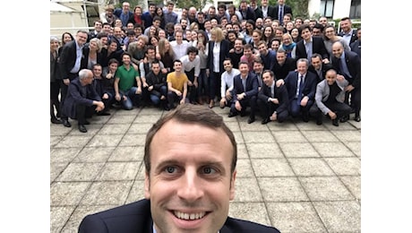 Né di destra, né di sinistra: Macron vara il nuovo governo francese. Ecco i ministri