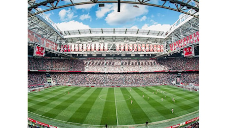 L'Amsterdam ArenA si rifà il look: nuovo volto per lo stadio dell'Ajax