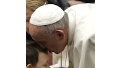 Papa Francesco: basta con le scandalose spese per gli armamenti