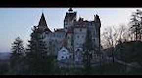 Halloween nel castello di Dracula: la proposta è di Airbnb