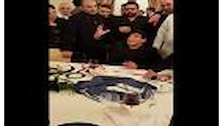 Il furto della maglia di Maradona all'hotel Vesuvio