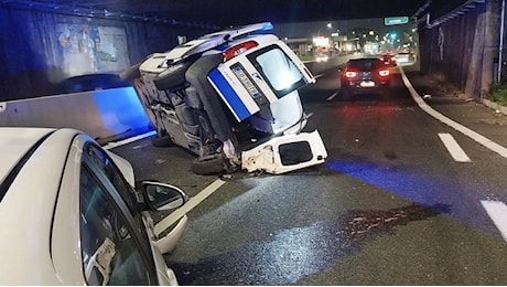 Vigili travolti dall’auto di un carabiniere: era positivo all’alcoltest. Tre feriti, amputata la gamba a un 25enne