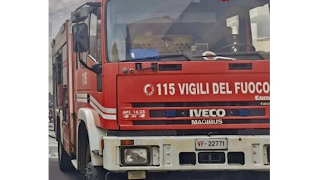 Capodanno con botti e incendi: quasi 900 interventi dei vigili