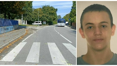 Incidente in scooter prima di entrare a scuola, Alessandro De Marchi muore a 17 anni: choc a Padova