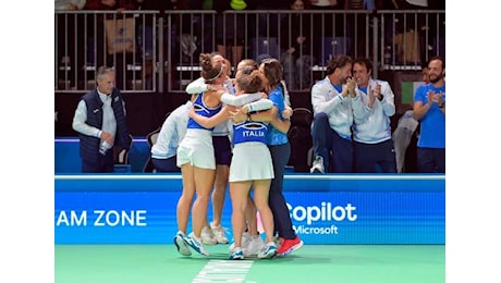 Tennis, Romagna batte Polonia 2-1: Errani e Bronzetti trascinano l’Italia