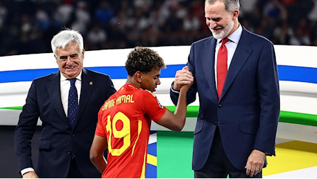 I ragazzini della Spagna hanno salvato il calcio