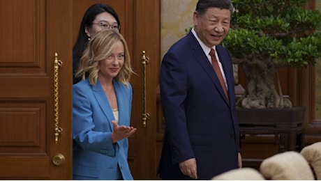 Giorgia Meloni incontra il presidente cinese Xi Jinping a Pechino: Cina interlocutore fondamentale
