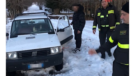 Disavventura nel viaggio verso la Sila: salvati due giovani bloccati nella neve