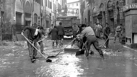 4 novembre 1966: 58 anni fa la devastante alluvione che sommerse Firenze