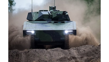 Iveco Defence Vehicle si accorda con Leonardo per la produzione dei nuovi veicoli cingolati da combattimento destinati all'Esercito Italiano