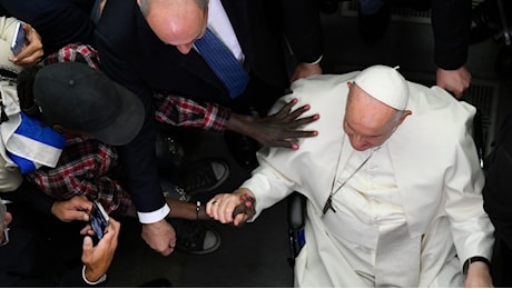 Il Papa alla Chiesa di Roma: chi possiede immobili li offra a chi vive in precarietà