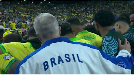 Il Brasile decide per i calci di rigore: il ct Dorival escluso dal cerchio dei giocatori