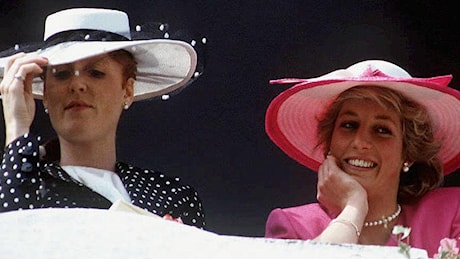 Sarah Ferguson ricorda la principessa Diana: Eri un pilastro di luce e amore