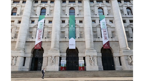 Borse oggi in diretta | Piazza Affari in calo dopo l’Ifo tedesco. Giù le banche tranne Banco Bpm dopo il blitz di Unicredit