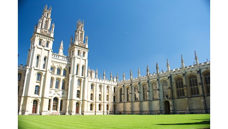 Migliori università nel 2025: Oxford si conferma in testa, Bologna prima delle italiane