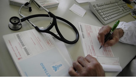 Toscana, fare il medico di famiglia non piace più. Al concorso il 40% dei posti è andato deserto