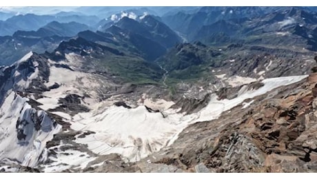 Escursionista disperso da 15 giorni sul monte Rosa: trovato vivo il cane