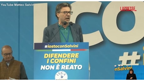 Manovra, Giorgetti a Pontida: «Io figlio di operai, so chi può fare sacrifici»