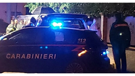 Donna trovata morta nel giardino di casa vicino a Taranto: il figlio confessa l’omicidio