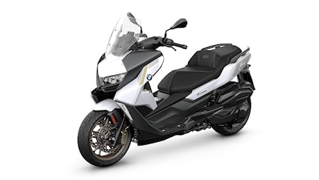 BMW C 400 X e C 400 GT: dotazione più ricca e nuovi allestimenti - News