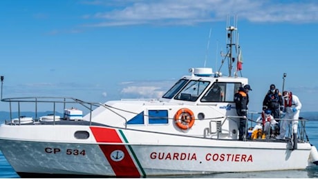 Terrasini, ventenne disperso in mare: portato al largo dalla risacca, ricerche in corso