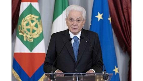 Mattarella: Ue deve contrapporsi ad autocrazie illiberali