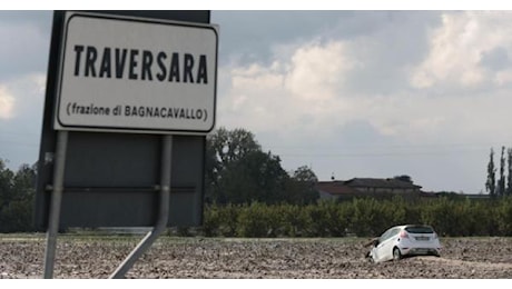 Allerta meteo Emilia Romagna: il Lamone ha rotto ancora l'argine a Traversara