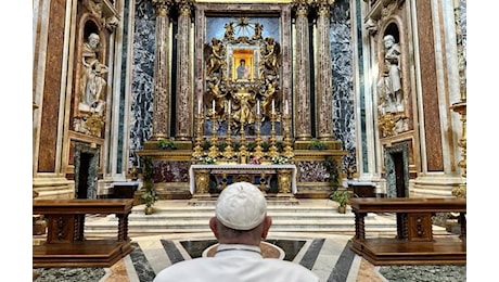 Papa Francesco: “Invochiamo l’intercessione della Madre per la città di Roma e per il mondo intero, specialmente per la pace”