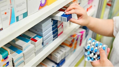 La minaccia dei dazi sul settore farmaceutico: rincari e forniture, cosa rischiano Usa e Ue