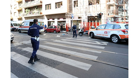 Investe una bimba e scappa, il dirigente comunale di Milano ai domiciliari: Ho sentito un botto, ho avuto paura