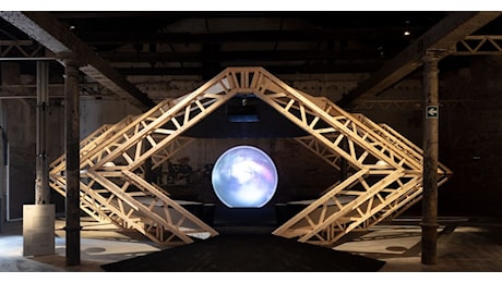La Biennale di Venezia celebra l’intelligenza versatile e collaborativa