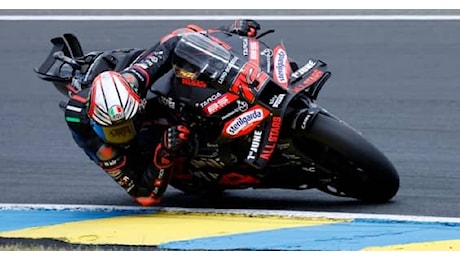 Bezzecchi: Aprilia migliorata dopo i test ma non basta. In qualifica darò tutto