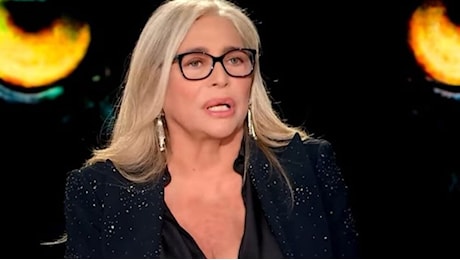 Belve, Mara Venier: “Maria De Filippi sempre vicina, Santoro e Marrazzo innamorati? No comment”