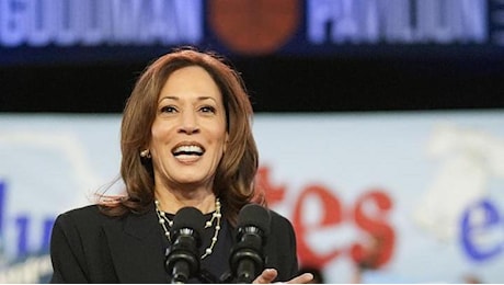 Tra gospel e sermoni per le strade di Philadelphia, nello Stato che Kamala Harris non può perdere