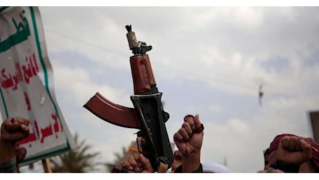 Houthi, 'almeno 5 morti negli attacchi Usa nello Yemen'