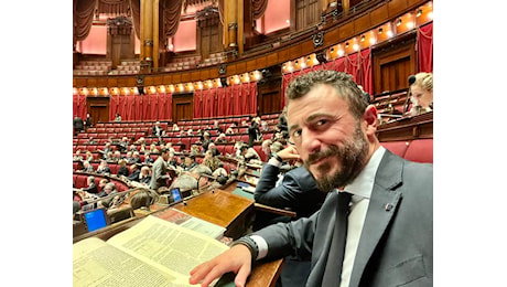 Sparo di Capodanno, la vittima ritira la querela nei confronti del deputato Emanuele Pozzolo