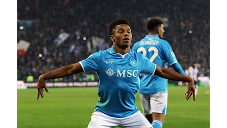 Neres contro Kvaratskhelia, i tifosi del Napoli impazziscono