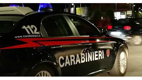 Ciampino. Avrebbe ucciso il fratello nel sonno recidendogli la carotide con delle forbici da sarto, e tentato di uccidere anche un altro fratello. 65enne fermata dai Carabinieri