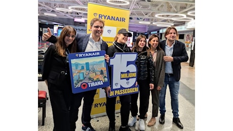 Calabria, Ryanair inaugura nuova rotta per Tirana e festeggia un traguardo storico