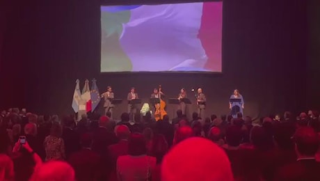 Italia-Argentina, Meloni al teatro Coliseo: Venezi dirige Inno nazionale – Video