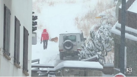 Cronaca meteo diretta - Neve a Cervinia, gli abitanti: Nel 2023 era arrivata a fine ottobre - Video