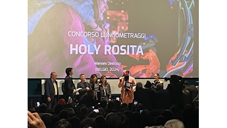 Torino Film Festival, vince Holy Rosita. Base: Sale piene, sono contento. Boato per Billy Zane