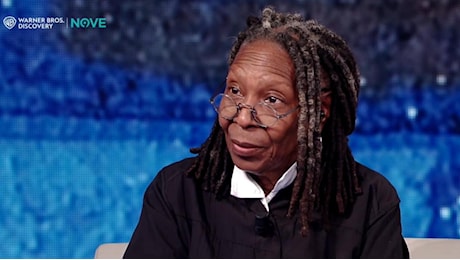Whoopi Goldberg a Che tempo che fa: Ho fatto tanti film brutti, in uno sono con un dinosauro parlante