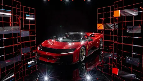 Ferrari F80: dimensioni, interni, motori, prezzo