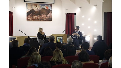 Lamezia, presentato «Memorie di viaggiatori nel lametino», nuovo libro di Raffaele Gaetano