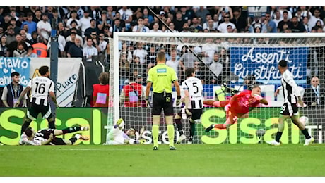 Vecino agguanta la Signora al 96°, all’Olimpico Lazio-Juve 1-1