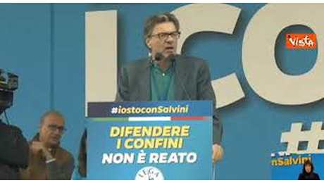 Giorgetti a Pontida: «Sono figlio di un pescatore, so distinguere chi può fare sacrifici e chi no»