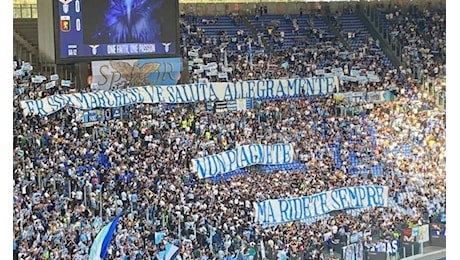 Lazio Genoa, la curva ricorda Adamo Dionisi: lo striscione per salutarlo – FOTO