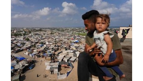 Gaza, Hrw accusa Israele di crimini guerra: “Trasferimenti forzati”