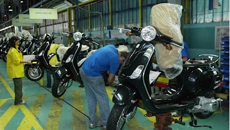 Piaggio, ricavi in calo e giù utile